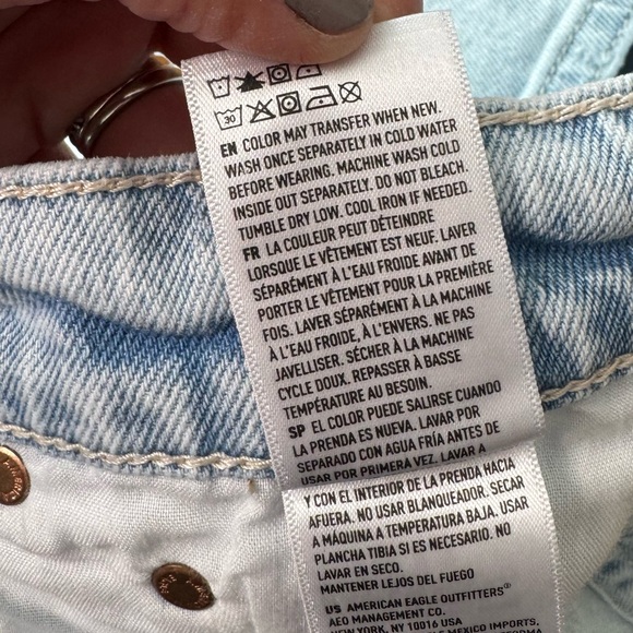 American Eagle Jeans Women’s 8 Super High Rise Straight Light Wash - Picture 12 of 13